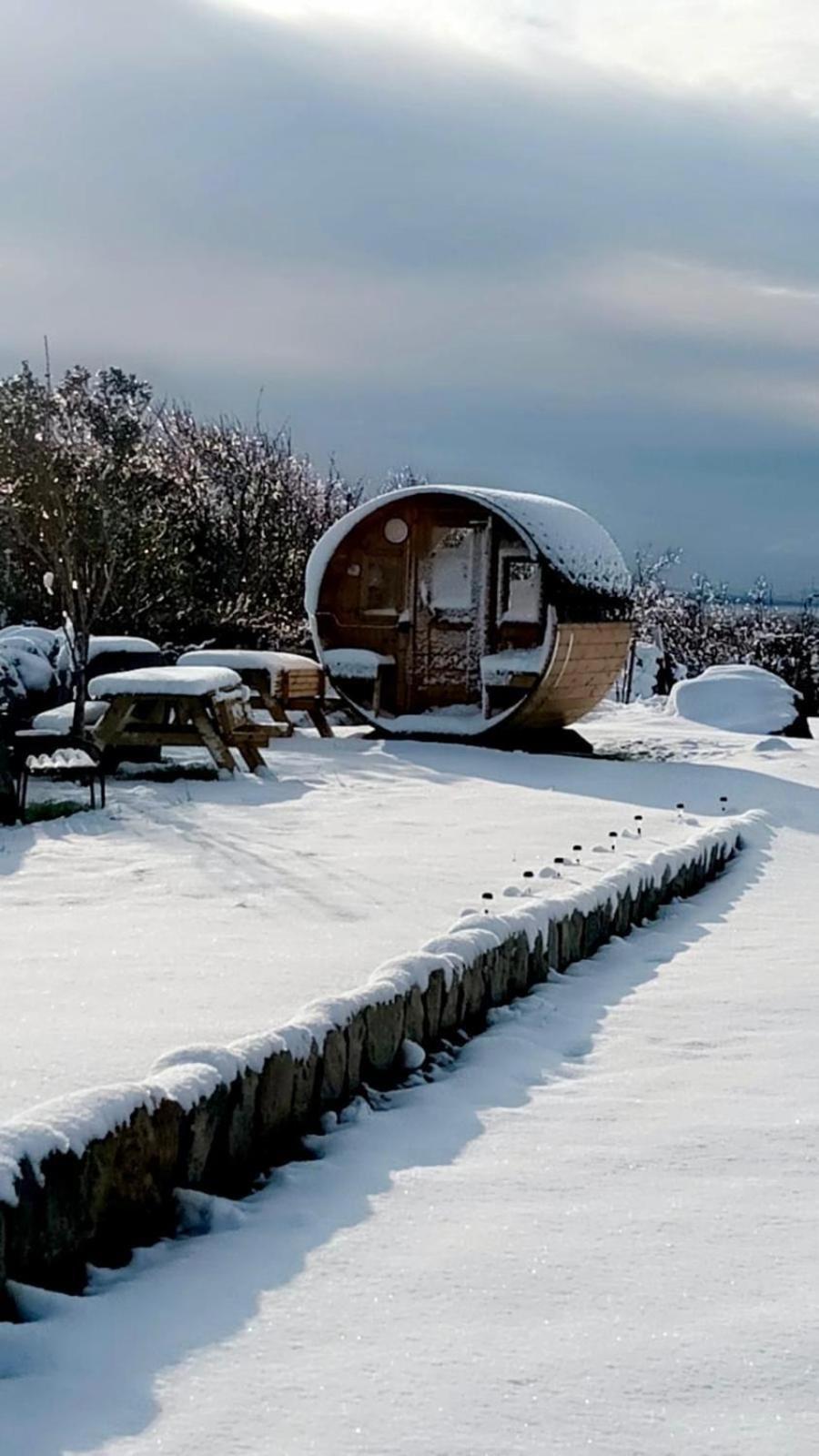 Unique Home With Outdoor Sauna In Connemara Galway Extérieur photo